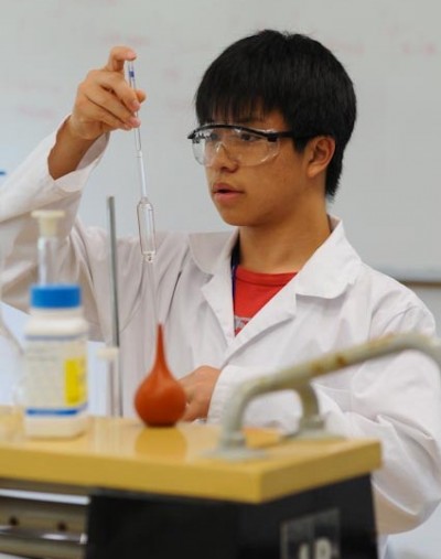 Australian Chemistry Olympiad team member Lachlan Vom