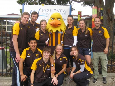 Hawthorn FC mascot Hawka with Sport and Outdoor Recreation students